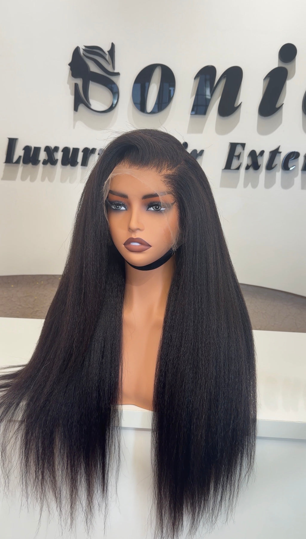 20” Amanda Straight | 300g